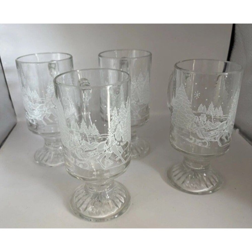 Vintage Lot Of 4 Avon “ Through The Woods” Christmas Glass Coffee/Tea Mugs